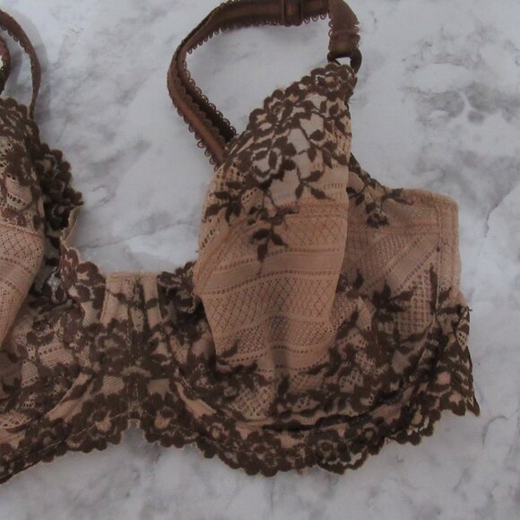 Wacoal Bra 34D Brown Embrace Lace Embroidered Underwire 65191 Back Closure - Picture 4 of 5